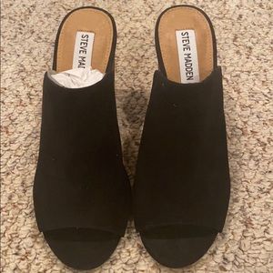 Steve Madden sandals